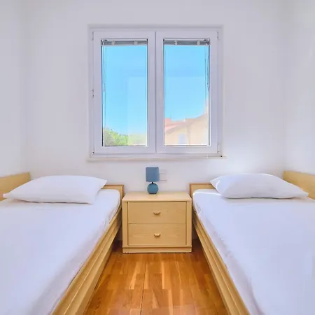 Meri 1 By Interhome Appartement