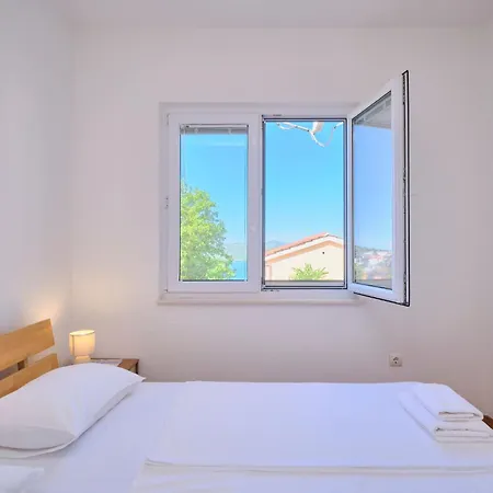 Appartement Meri 1 By Interhome Trogir