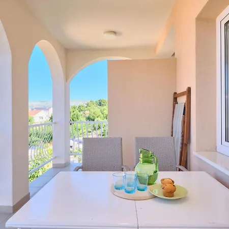 Appartement Meri 1 By Interhome
