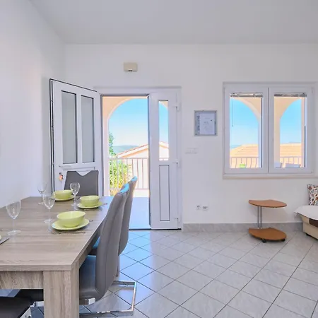 Meri 1 By Interhome Appartement